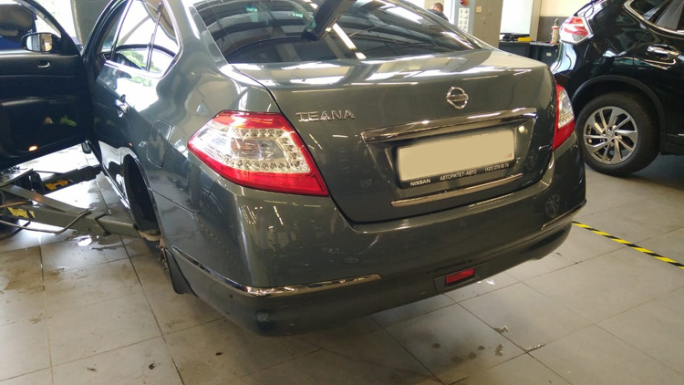 Nissan Teana 2500cc чиптюнинг во Владивостоке